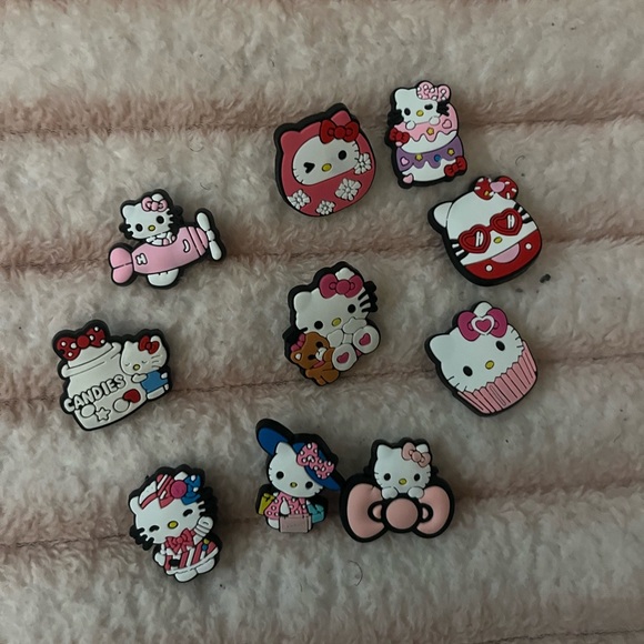 Croc Jibbet Charms - Picture 5 of 11